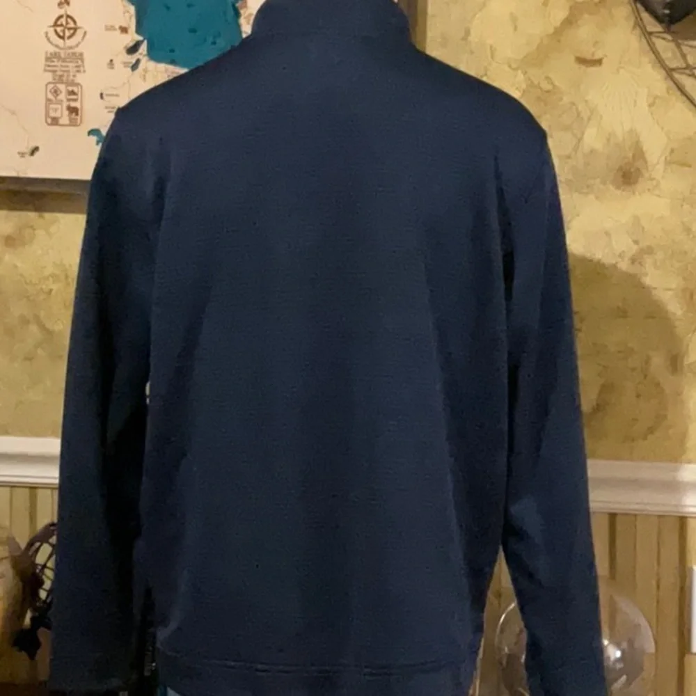 Under Armour Men's Dark Blue Golf 1/4 Zip-Up. XXL